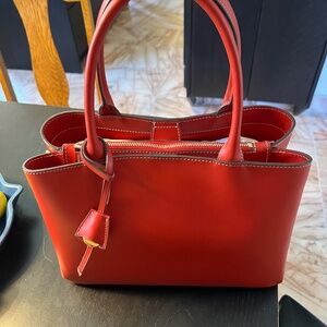 Brand new Dooney & Bourke red handbag